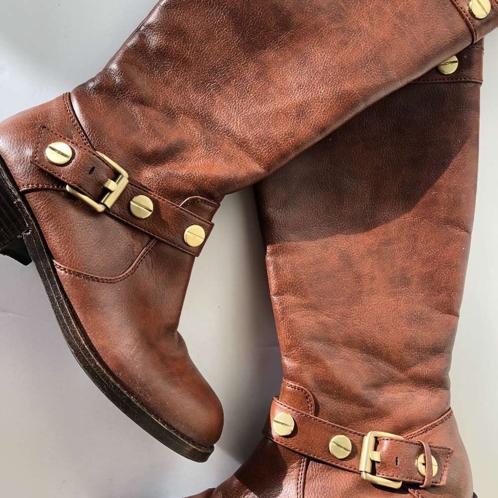 Brown INC leather boot